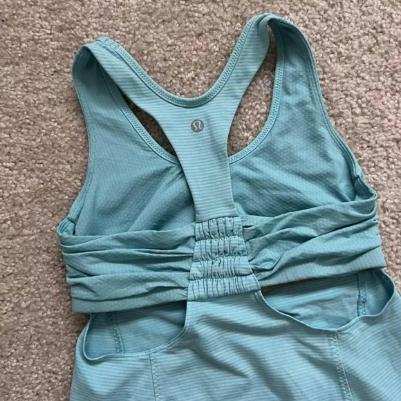 Lululemon Turbo Racerback Tank Size 4 - Picture 1 of 9